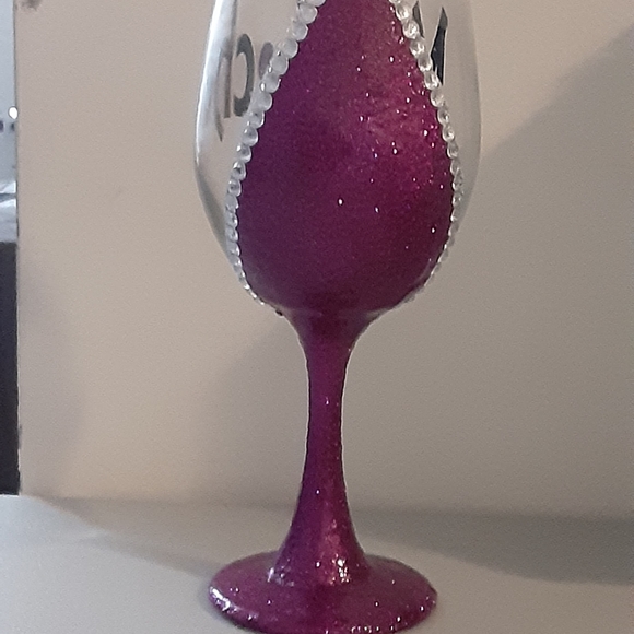 Custom designed glassware - Picture 4 of 5